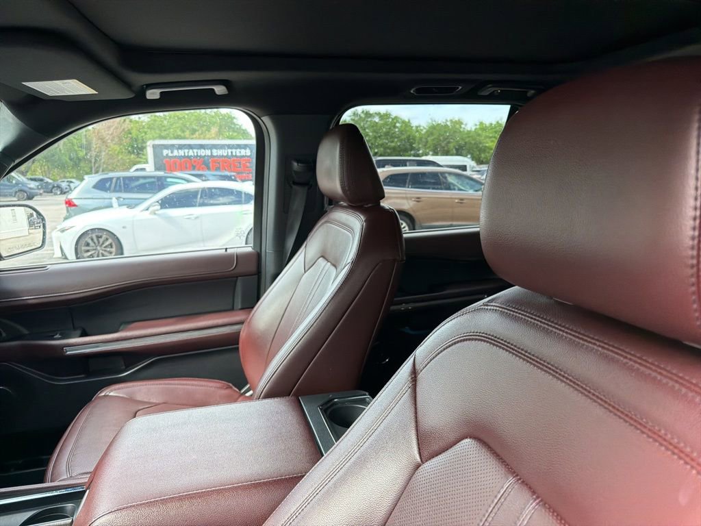 Used 2024 Ford Expedition Max Limited RWD image 10