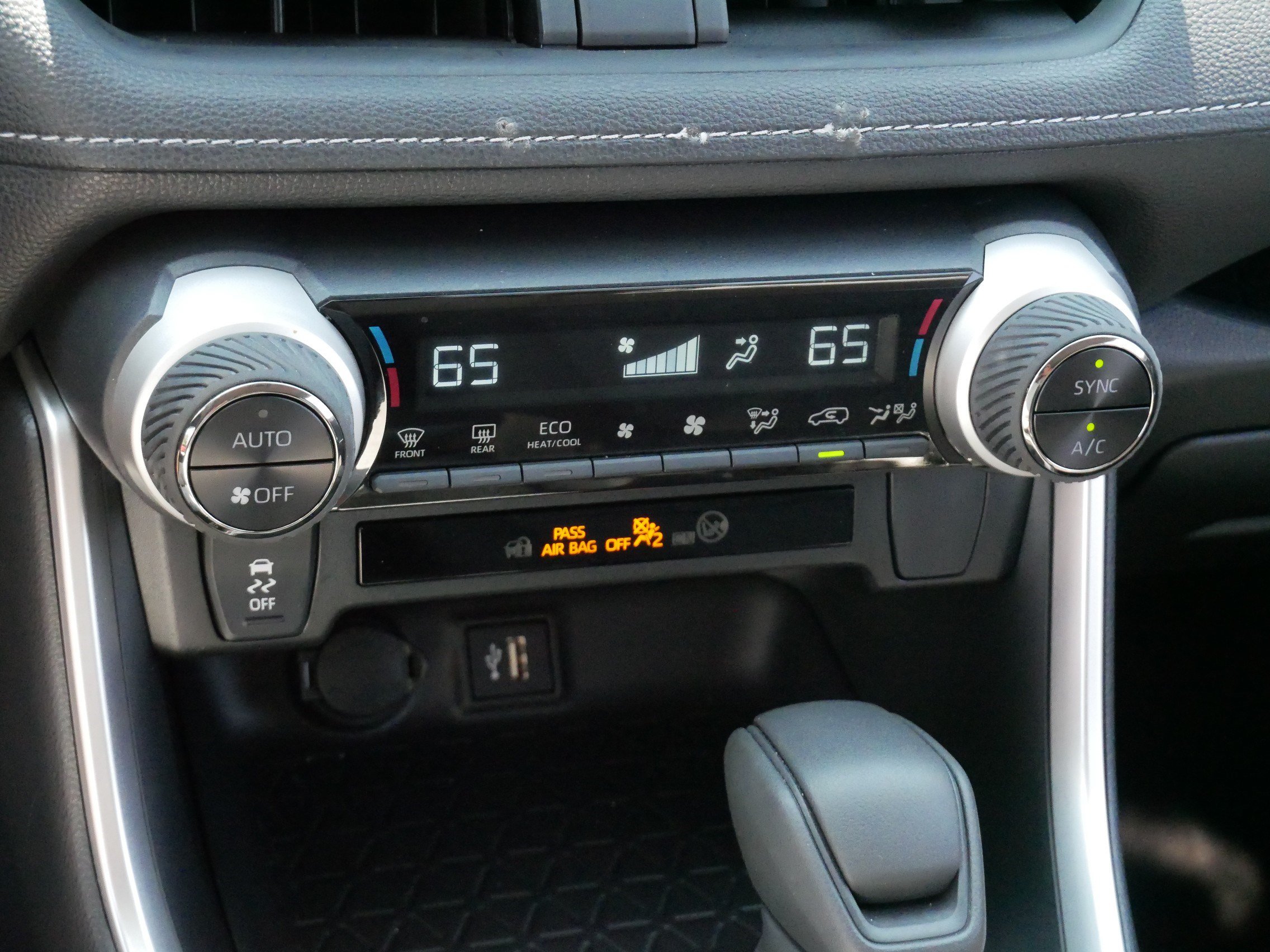 Certified 2025 Toyota RAV4 XLE AWD/4WD image 23