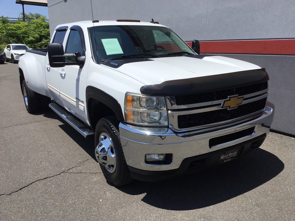 Used 2011 Chevrolet Silverado 3500 LTZ w/ Snow Plow Prep Package image 2