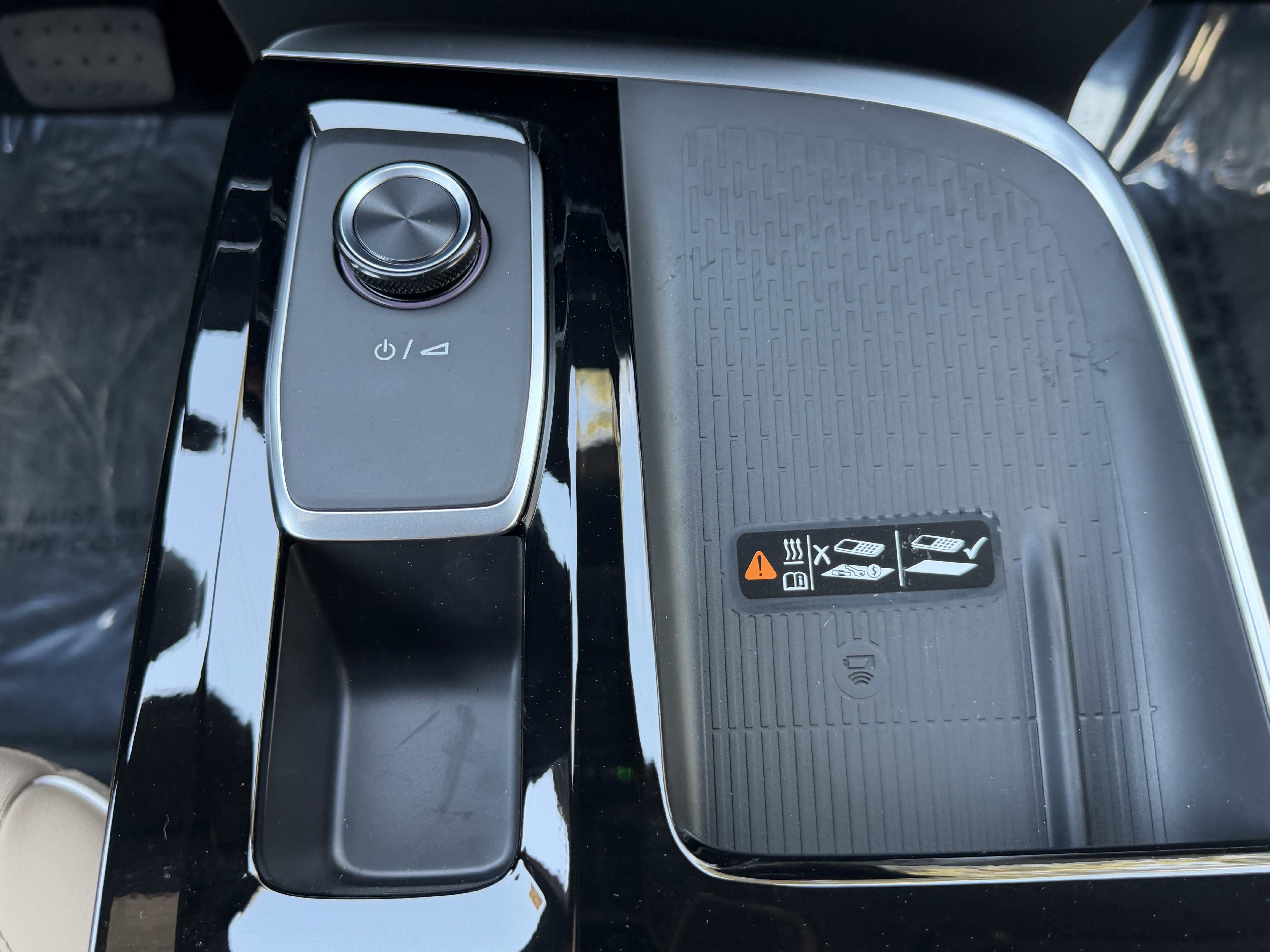 New 2026 Buick Enclave Preferred w/ Power Package FWD image 23