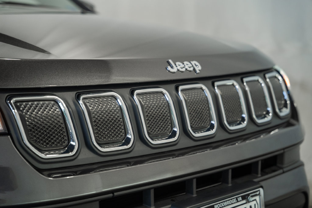 Certified 2022 Jeep Compass Latitude w/ Convenience Group AWD/4WD image 8