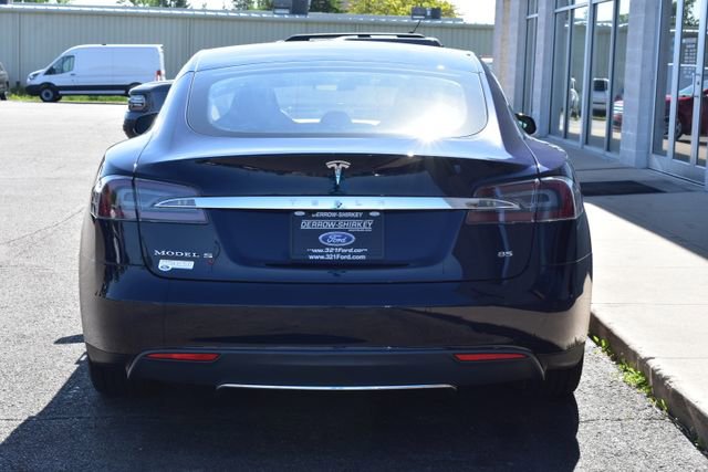 Used 2014 Tesla Model S 85 RWD image 9