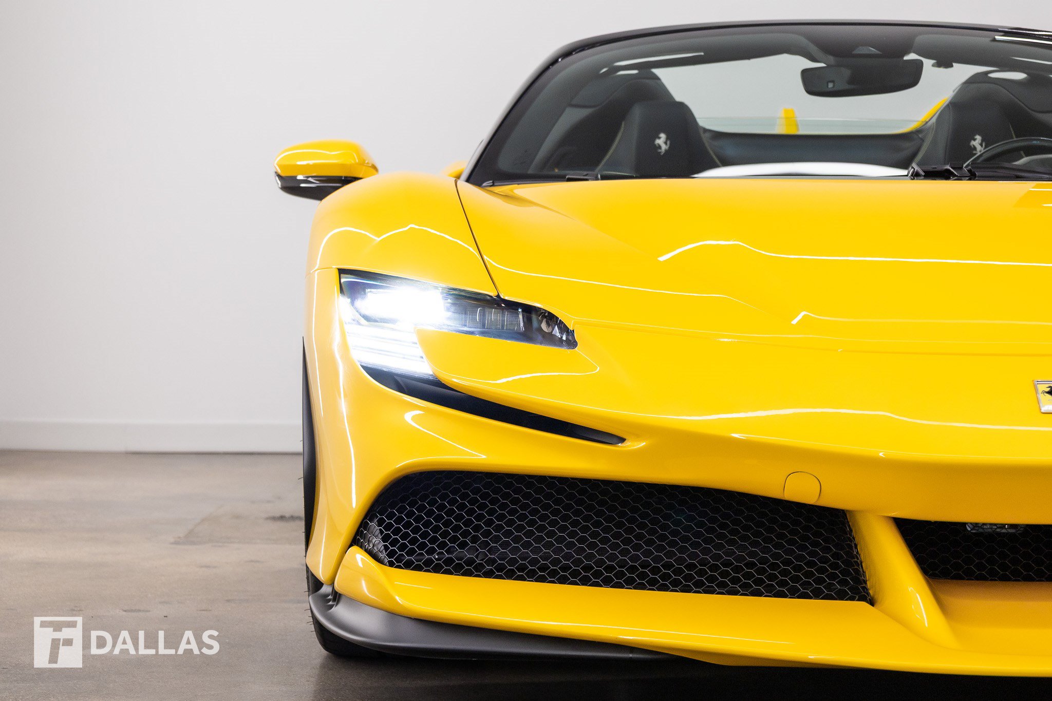 Used 2024 Ferrari SF90 Spider AWD/4WD image 22