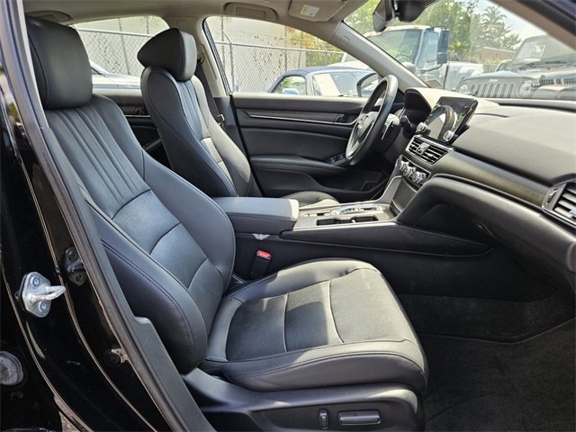 Used 2021 Honda Accord EX-L image 12