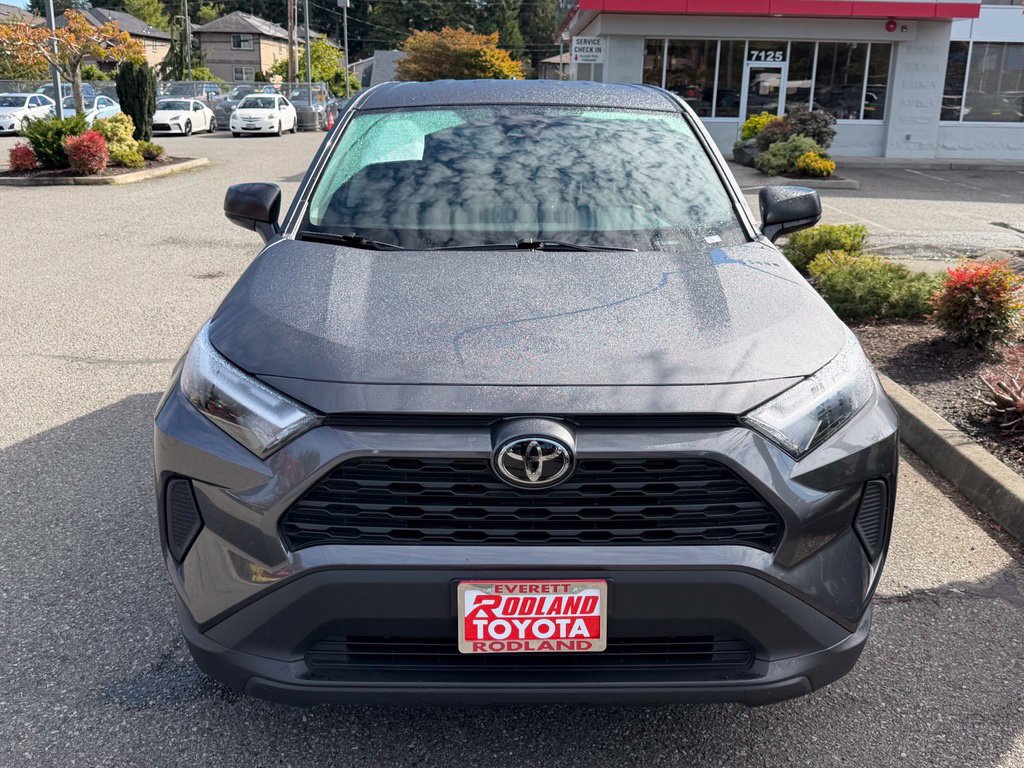Certified 2025 Toyota RAV4 LE FWD image 5