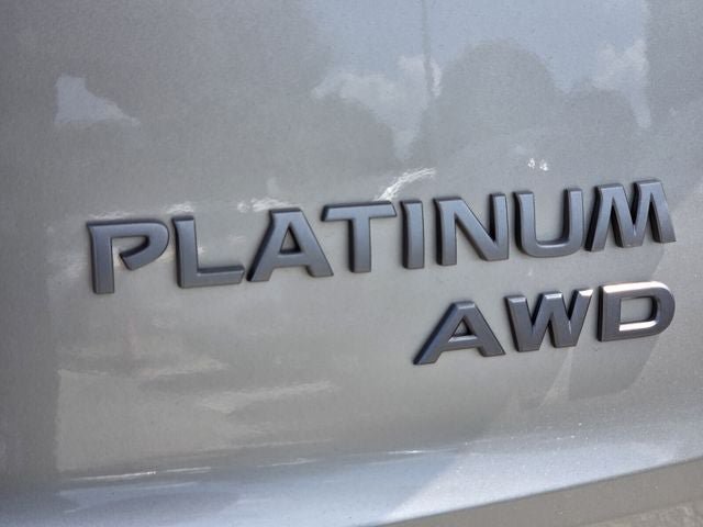 Used 2025 Nissan Rogue Platinum AWD/4WD image 41