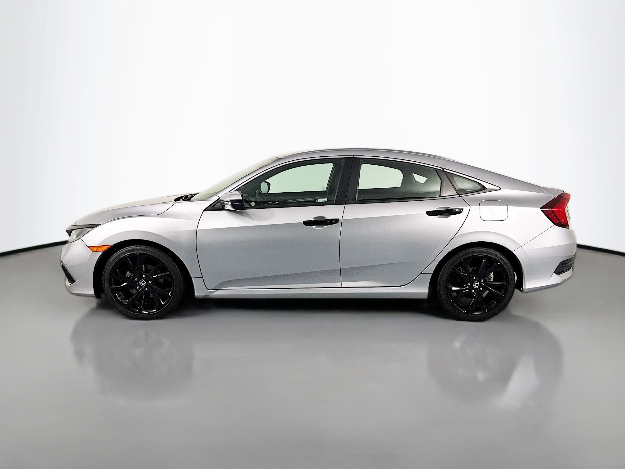 Used 2019 Honda Civic Sport image 8