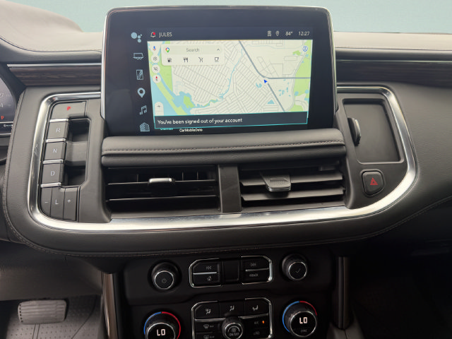 Used 2022 Chevrolet Suburban High Country RWD image 27