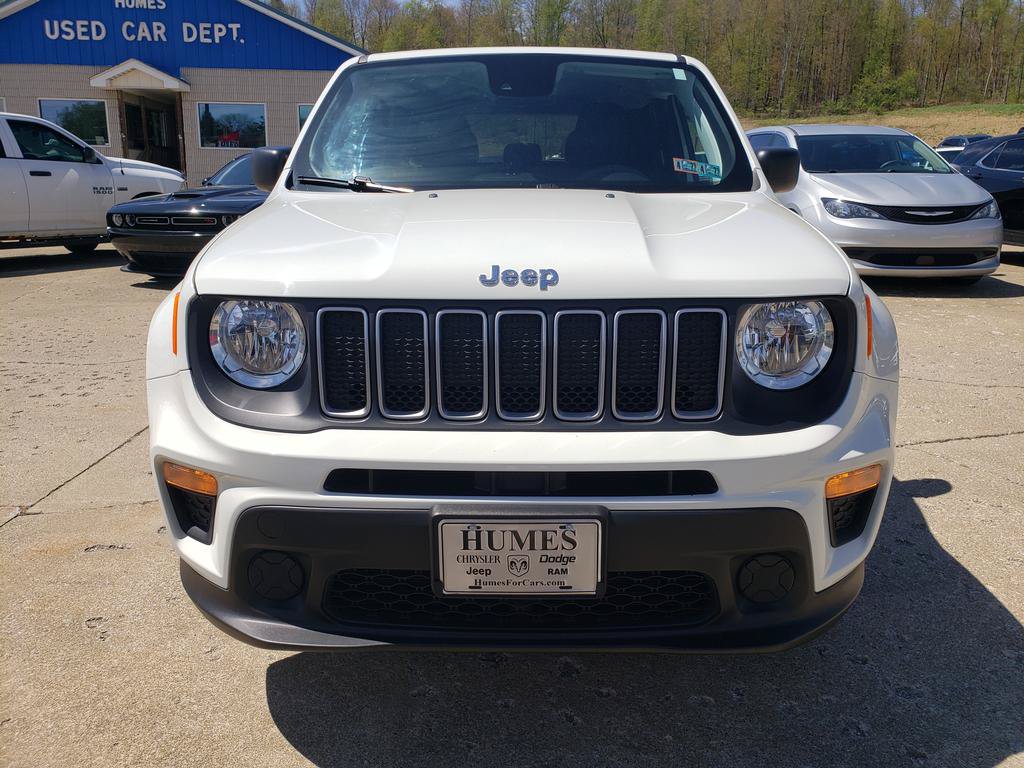 Certified 2023 Jeep Renegade Latitude AWD/4WD image 9