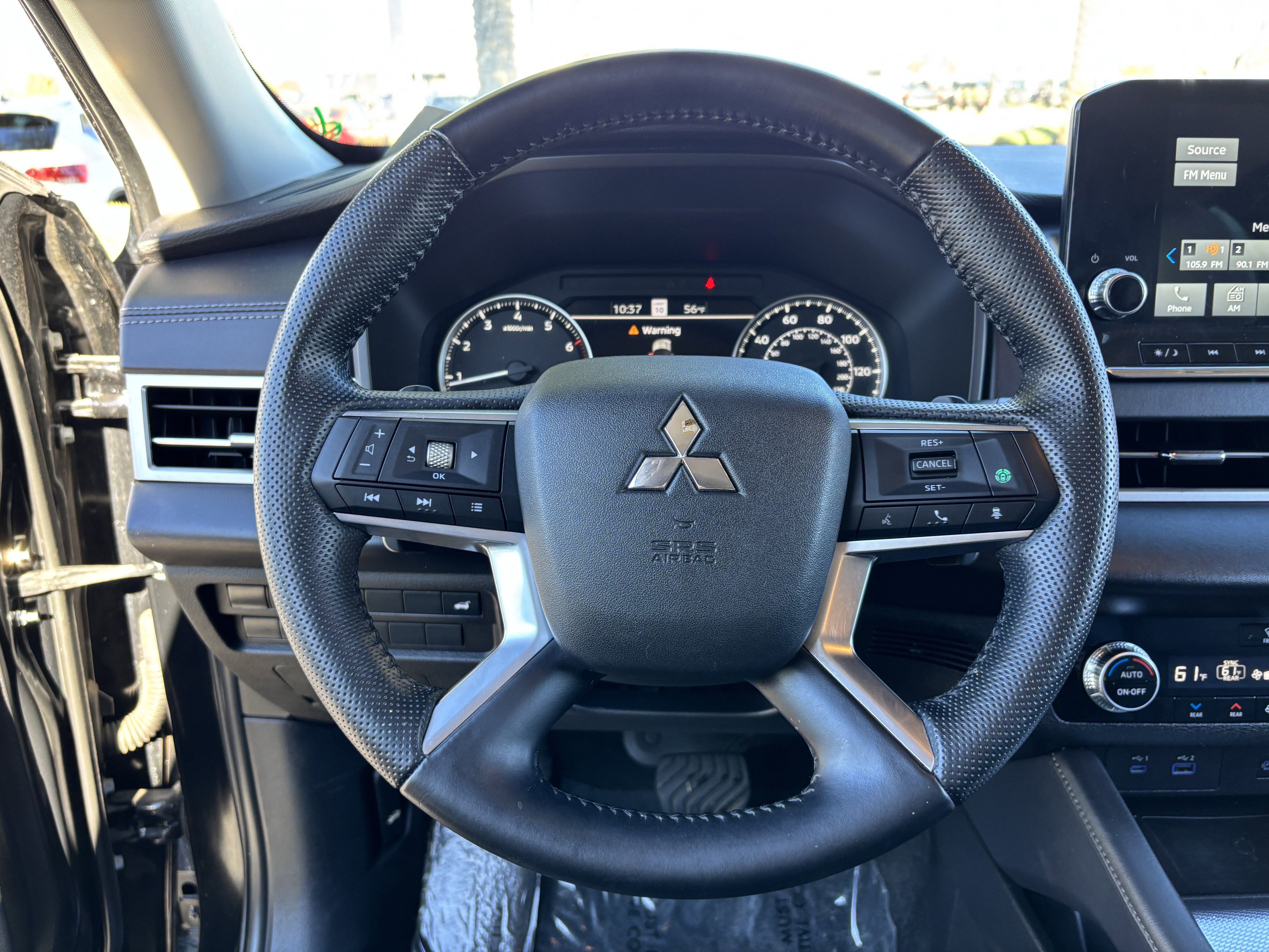 Used 2022 Mitsubishi Outlander SEL image 24
