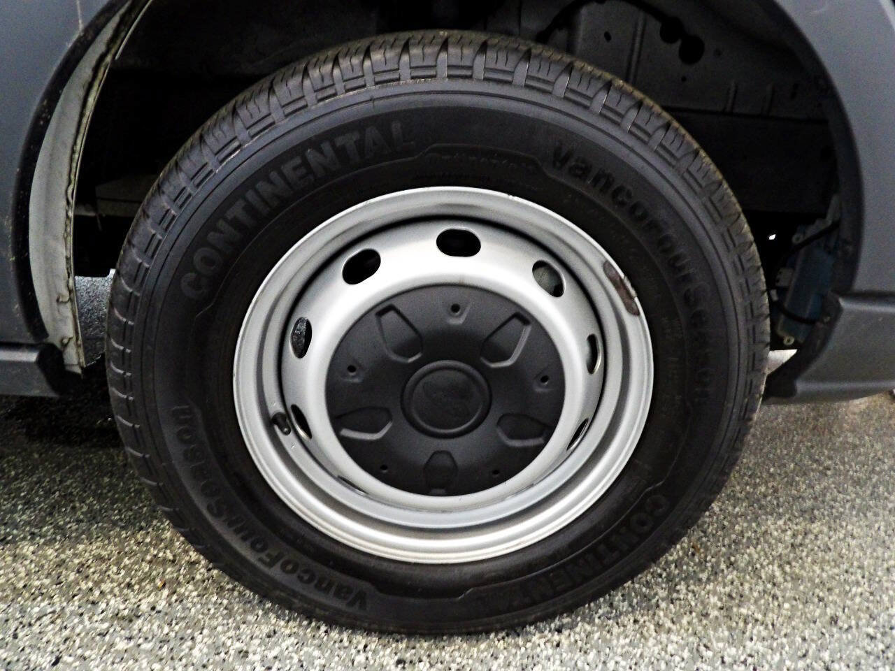 Used 2016 Ford Transit 150 XL RWD image 19