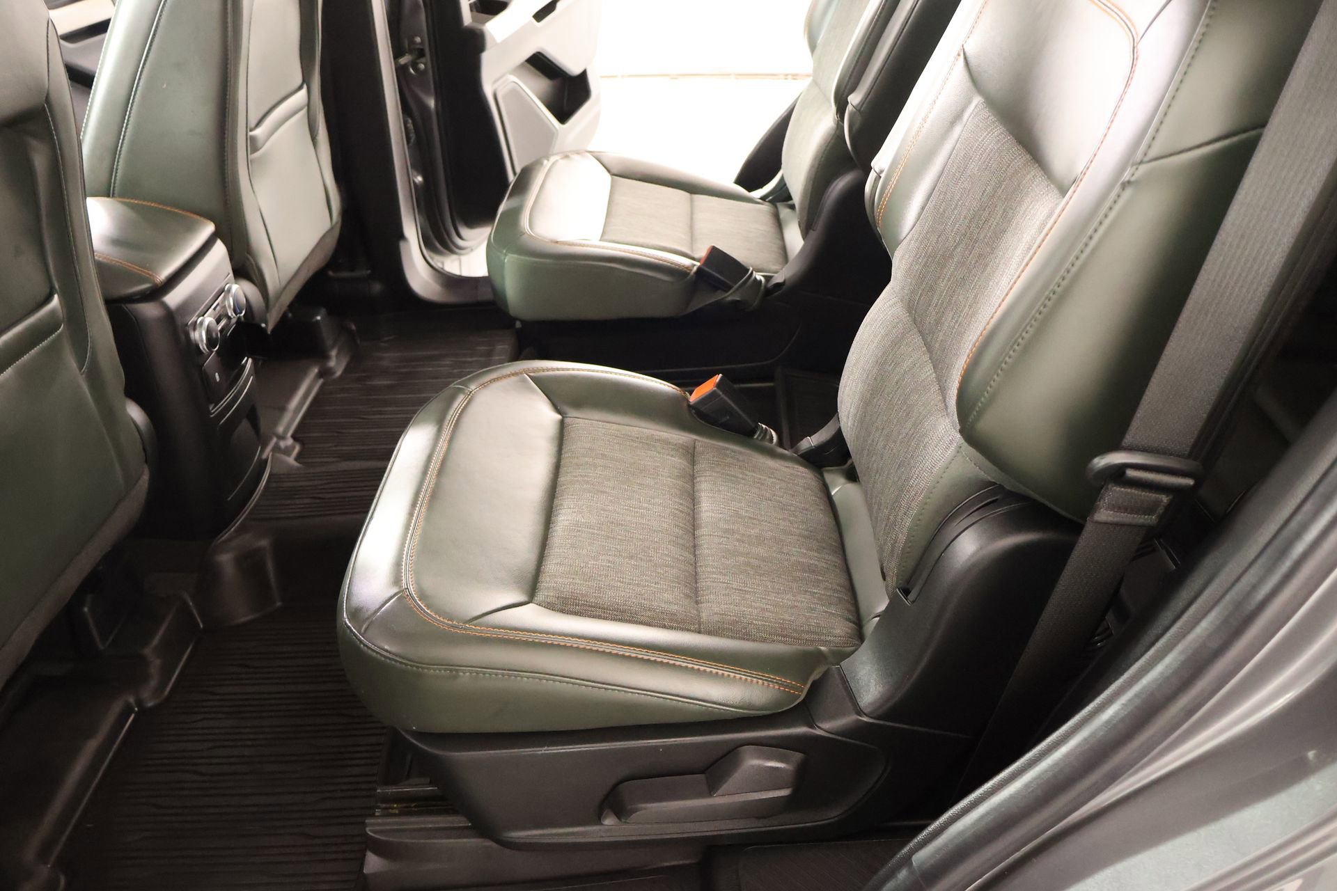 Used 2022 Ford Explorer Timberline w/ Timberline Technology Package image 13