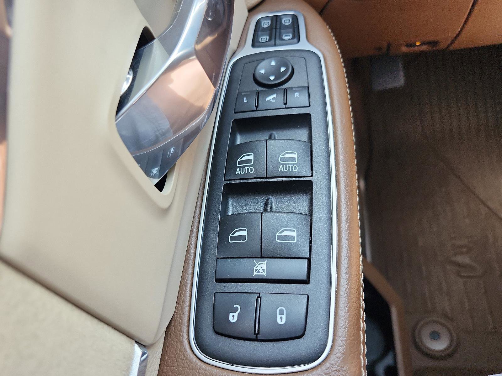 Used 2023 RAM 2500 Laramie AWD/4WD image 24