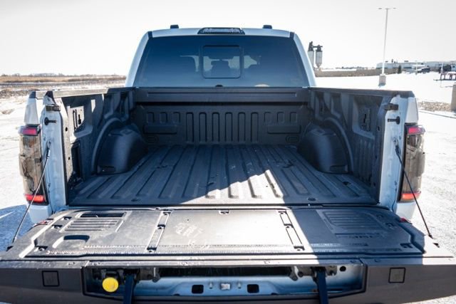 Used 2023 Ford F150 Lariat AWD/4WD image 15