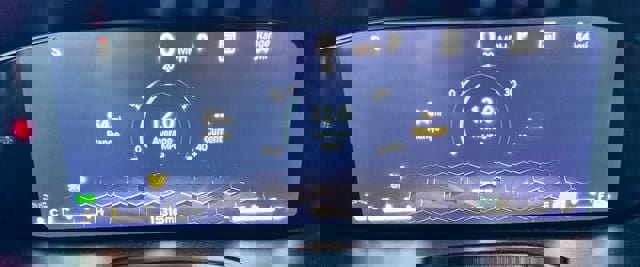 Used 2022 Jeep Compass Limited w/ (RED) Package image 12