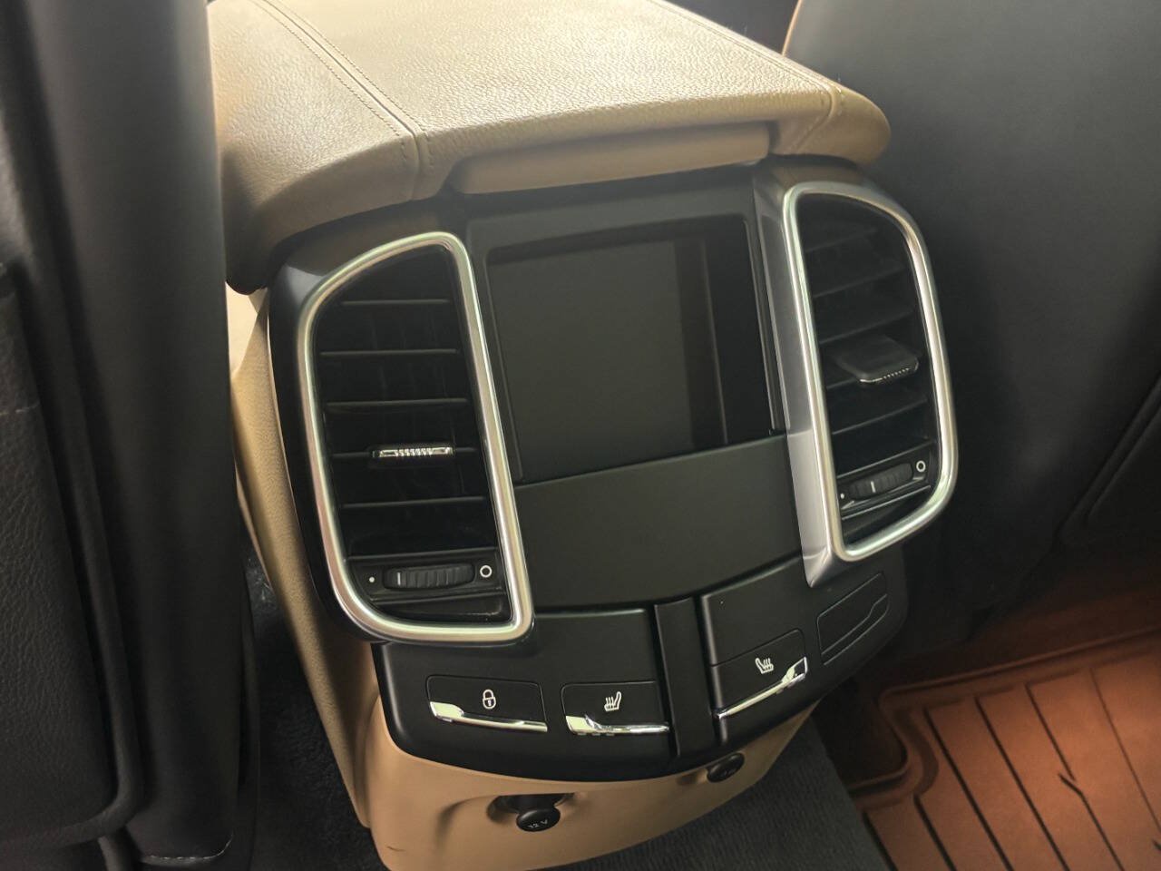 Used 2014 Porsche Cayenne Platinum Edition AWD/4WD image 55