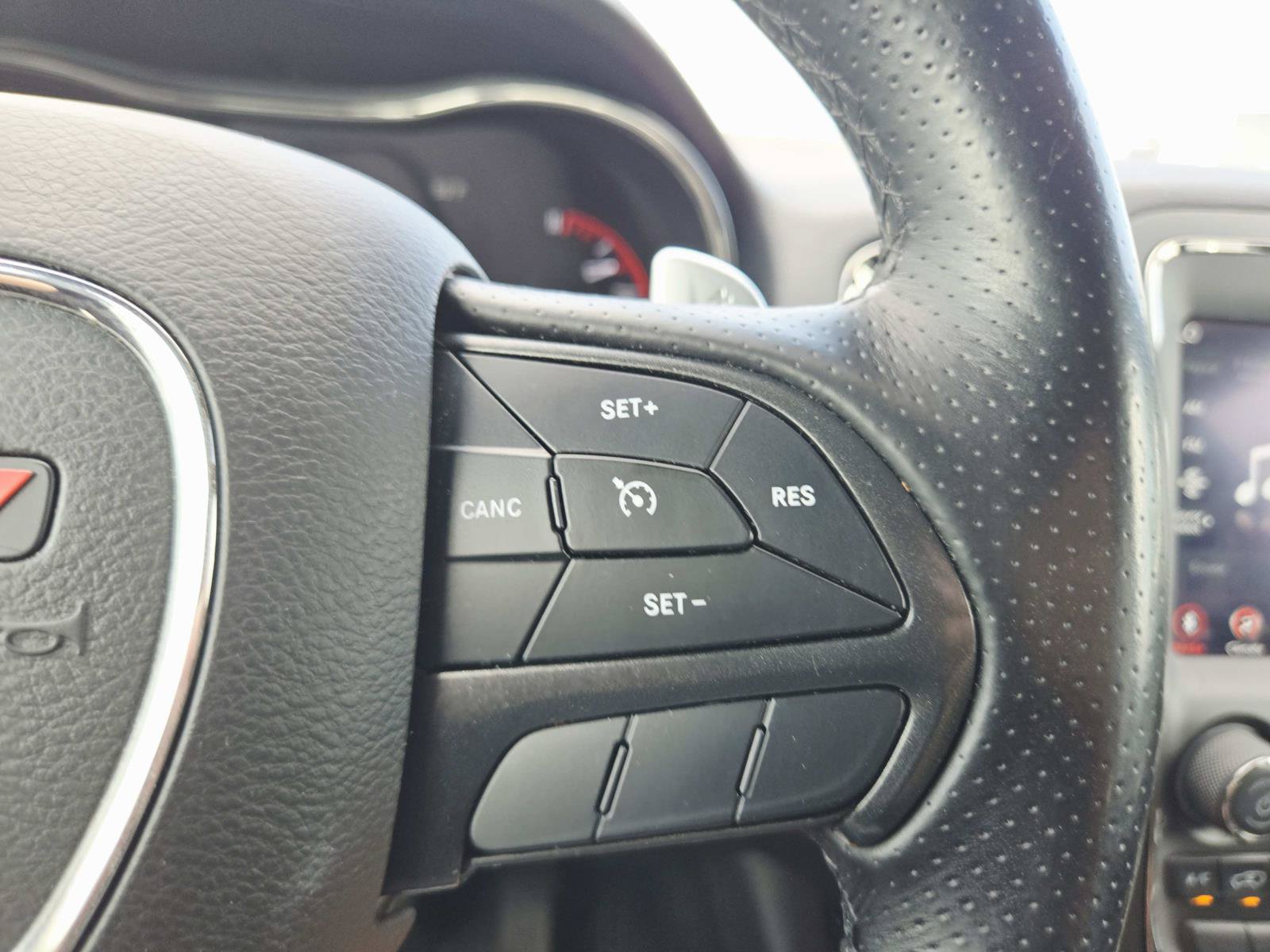 Used 2020 Dodge Durango R/T w/ Blacktop Package RWD image 24