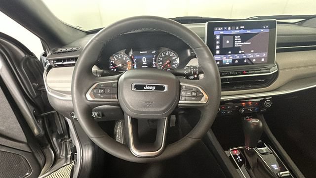 Used 2024 Jeep Compass Limited AWD/4WD image 14