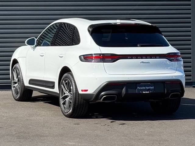 New 2026 Porsche Macan AWD/4WD image 3