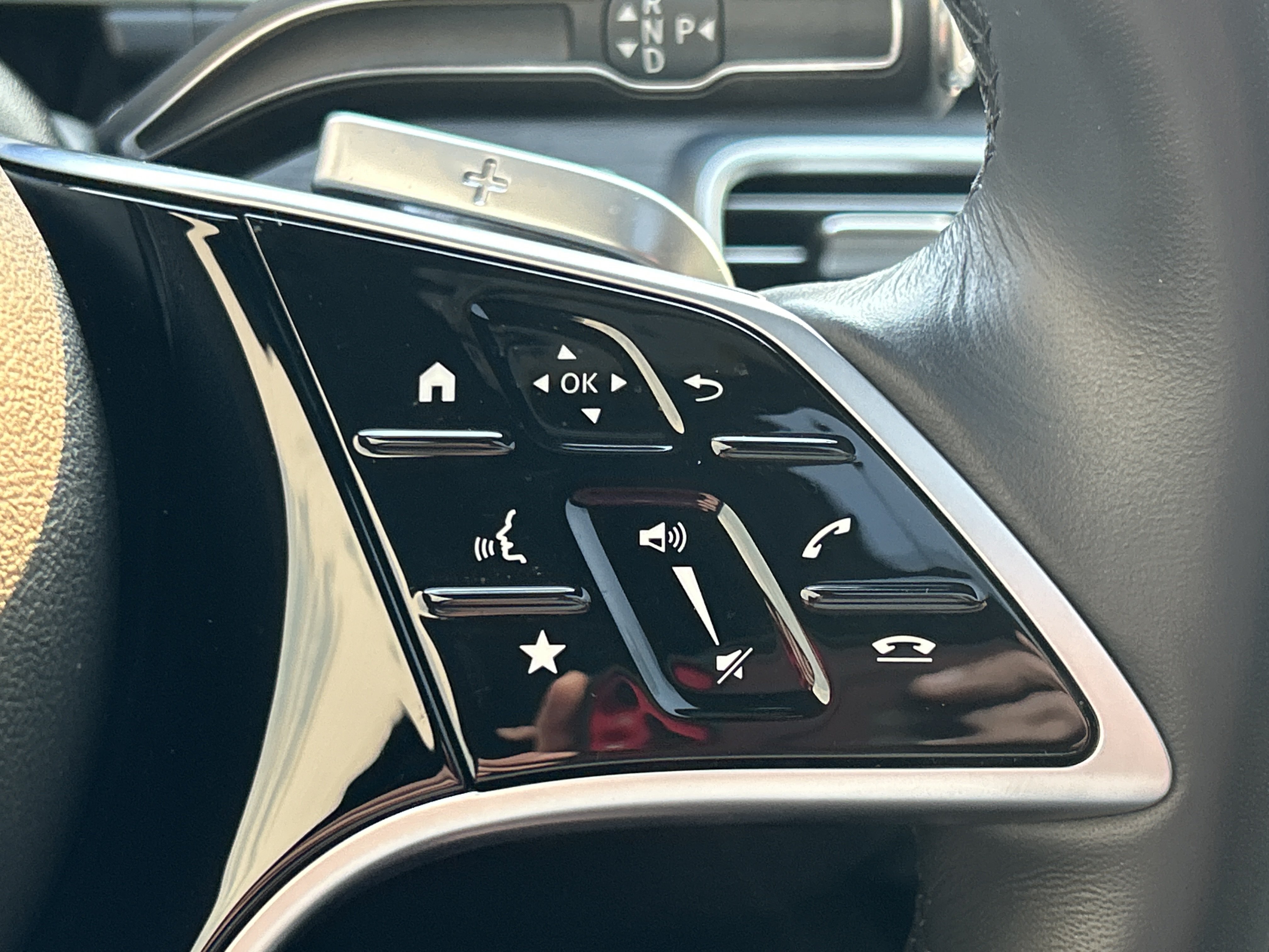 Certified 2025 Mercedes-Benz GLE 350 4MATIC image 28