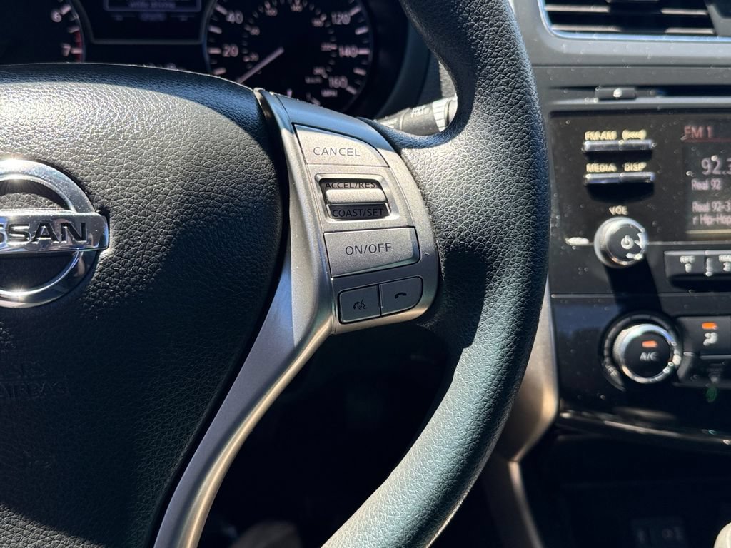 Used 2014 Nissan Altima 2.5 S w/ Display Audio Package FWD image 12