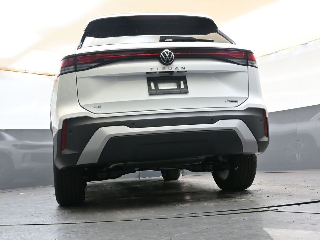 New 2026 Volkswagen Tiguan SE AWD/4WD image 41