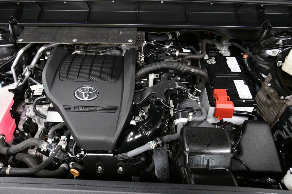 Certified 2023 Toyota Highlander XLE image 38