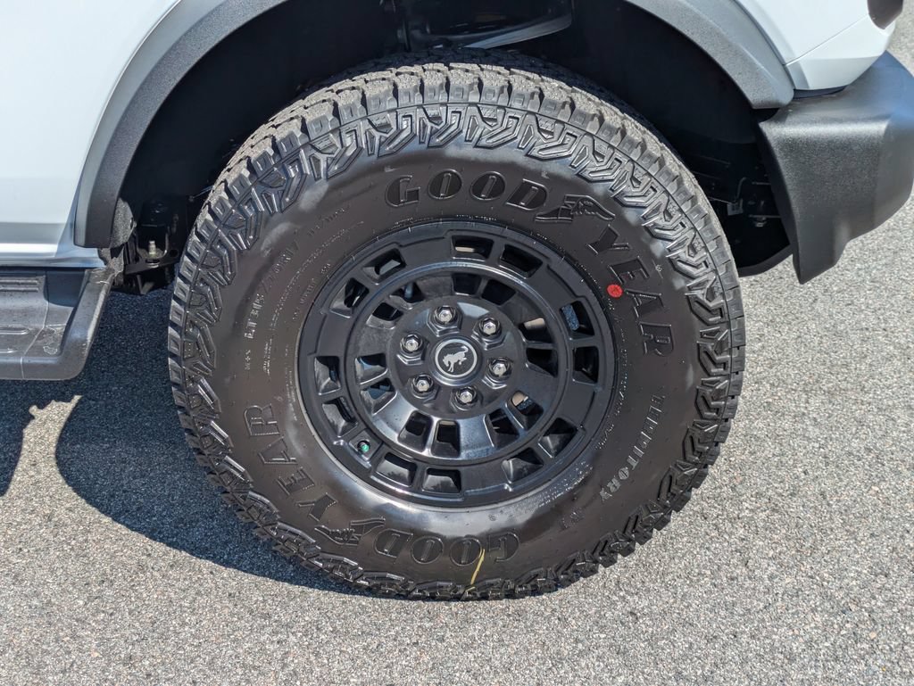 New 2026 Ford Bronco Outer Banks w/ Sasquatch Package AWD/4WD image 11