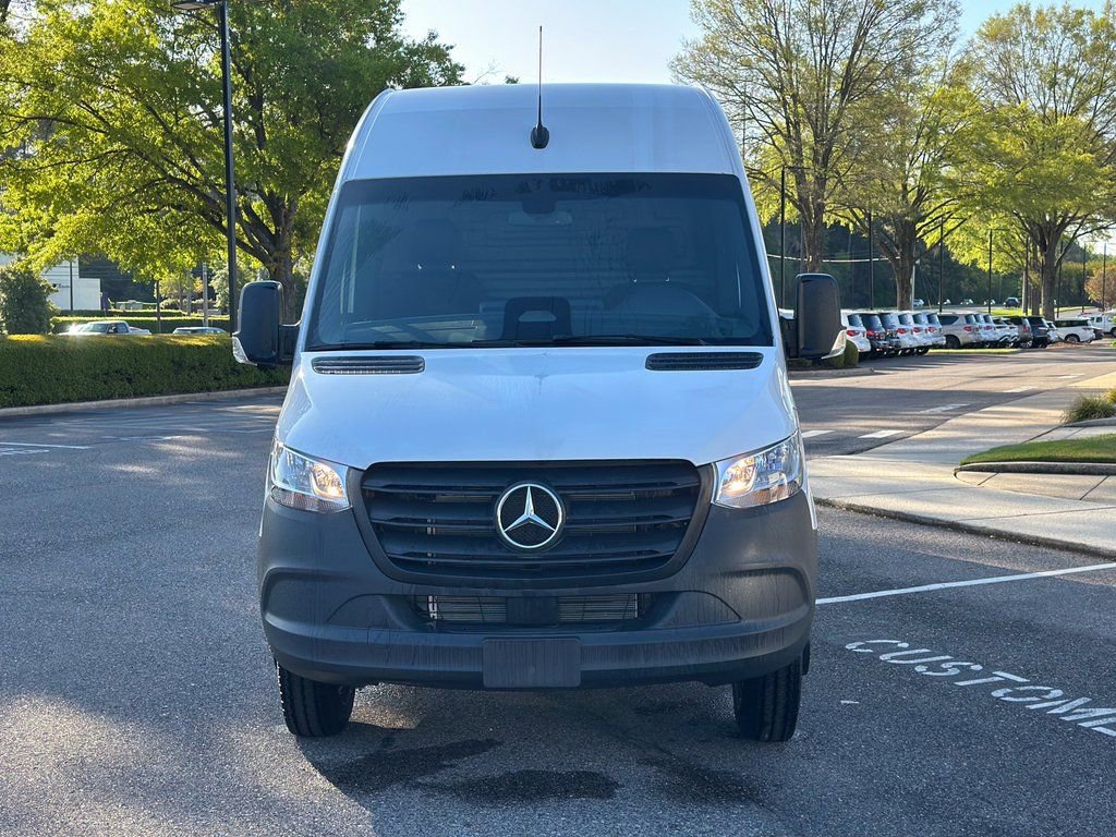 New 2025 Mercedes-Benz Sprinter 3500 image 3