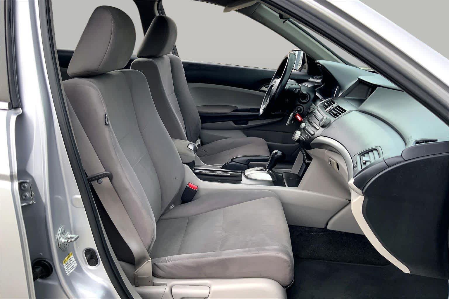 Used 2011 Honda Accord LX image 8