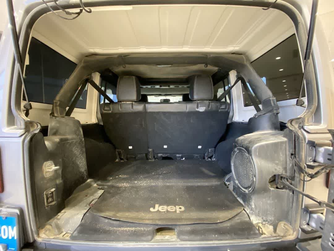 Used 2014 Jeep Wrangler Unlimited Sahara AWD/4WD image 23