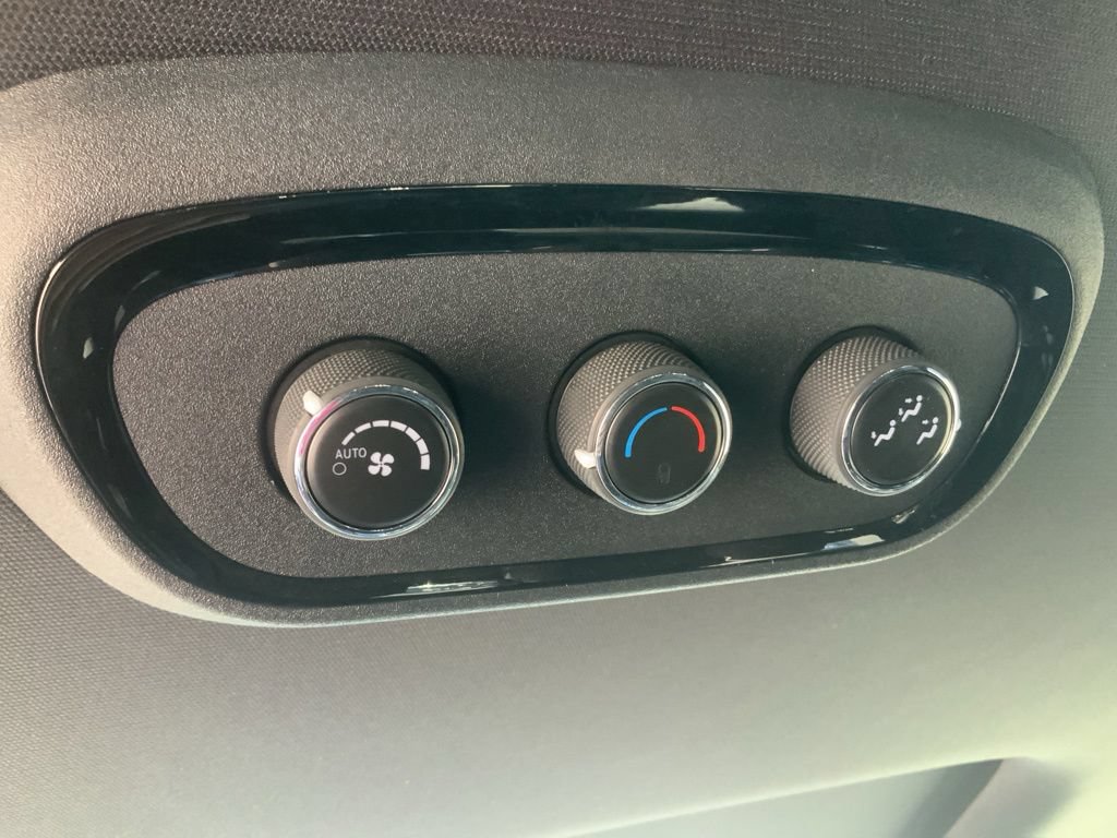 Certified 2025 Dodge Durango GT AWD/4WD image 19