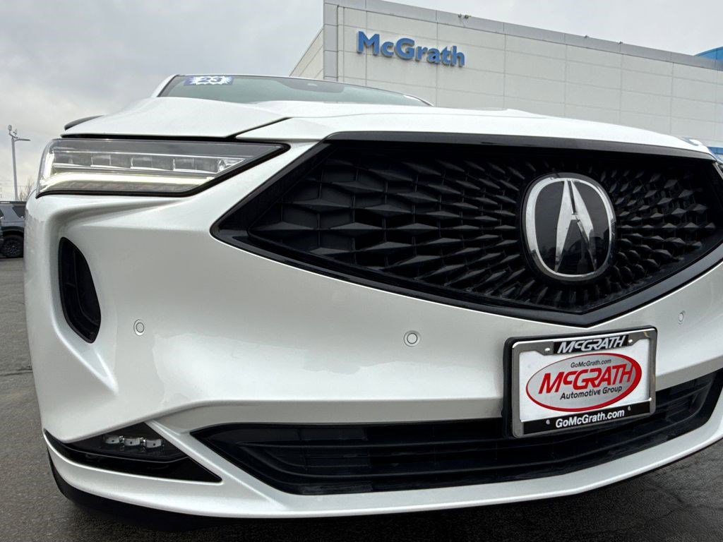 Used 2023 Acura MDX A-Spec image 13