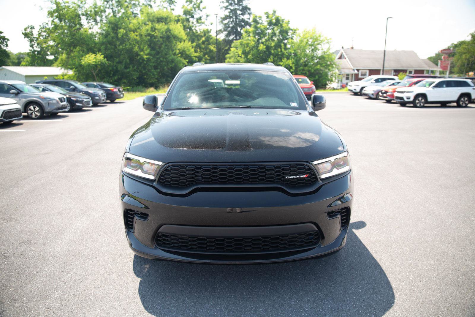 Used 2025 Dodge Durango GT w/ Blacktop Package image 9