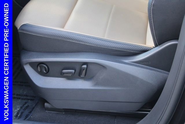 Used 2023 Volkswagen Atlas Cross Sport SE image 18