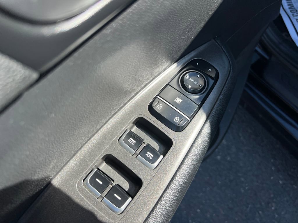 Used 2018 Kia Optima LX w/ Convenience Package FWD image 16