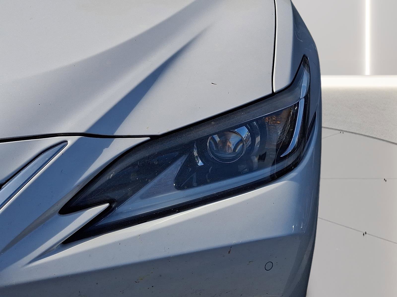 Used 2021 Lexus ES 350 w/ Premium Package image 10