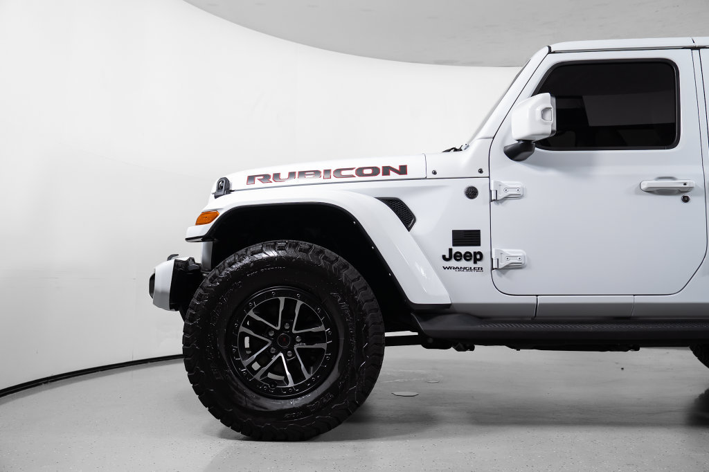 Used 2022 Jeep Wrangler Unlimited Sahara AWD/4WD image 14