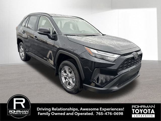 New 2025 Toyota RAV4 LE image 8