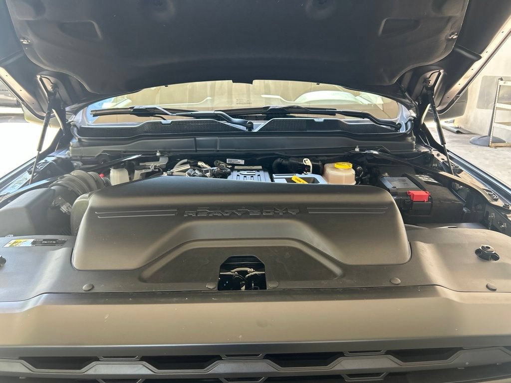 Used 2025 RAM 2500 Tradesman AWD/4WD image 9