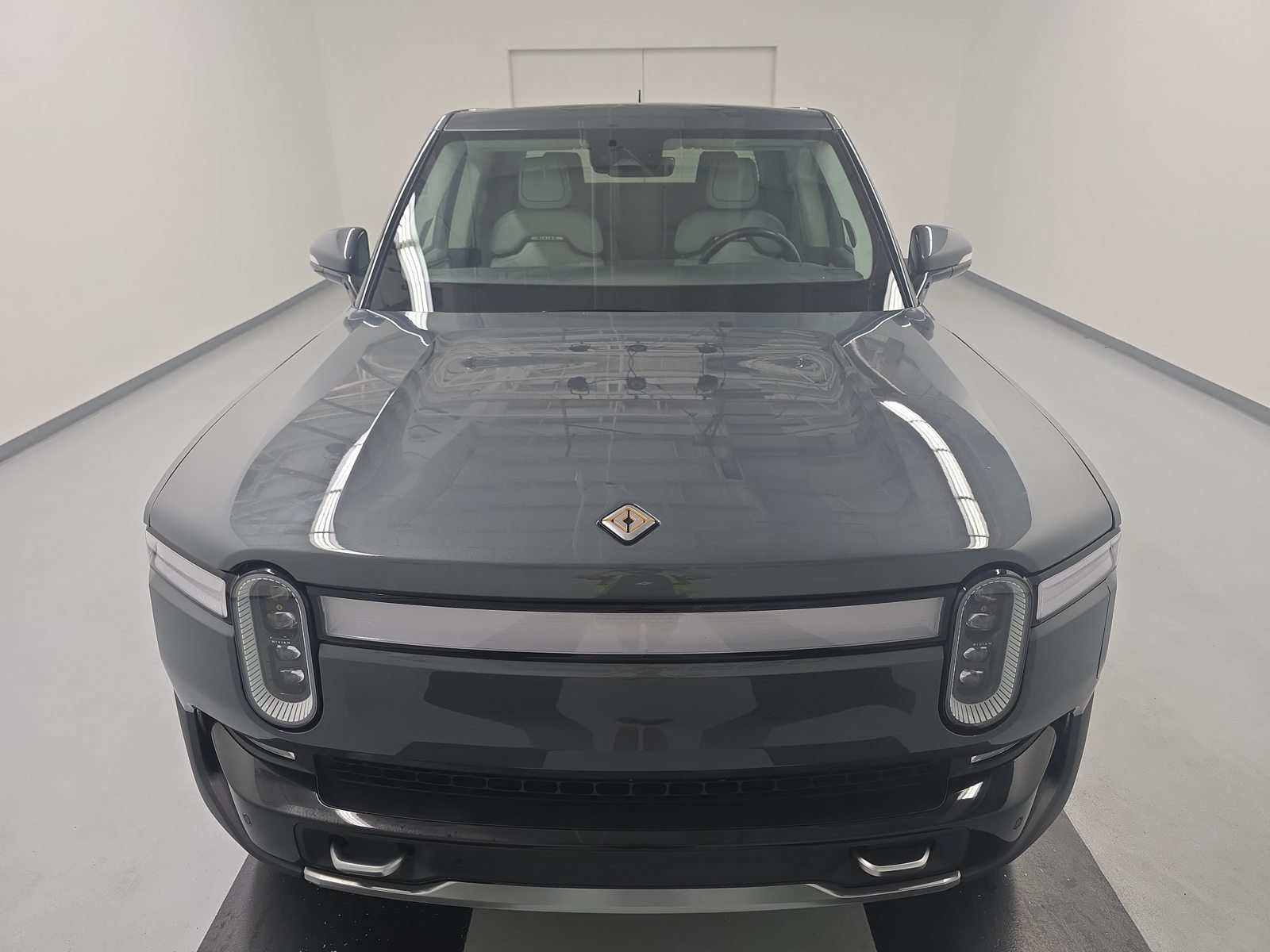 Used 2022 Rivian R1T Adventure AWD/4WD image 8