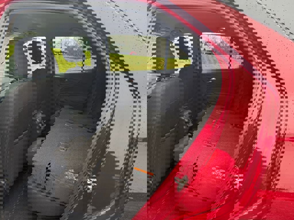 Used 2021 Chevrolet Equinox LT image 28