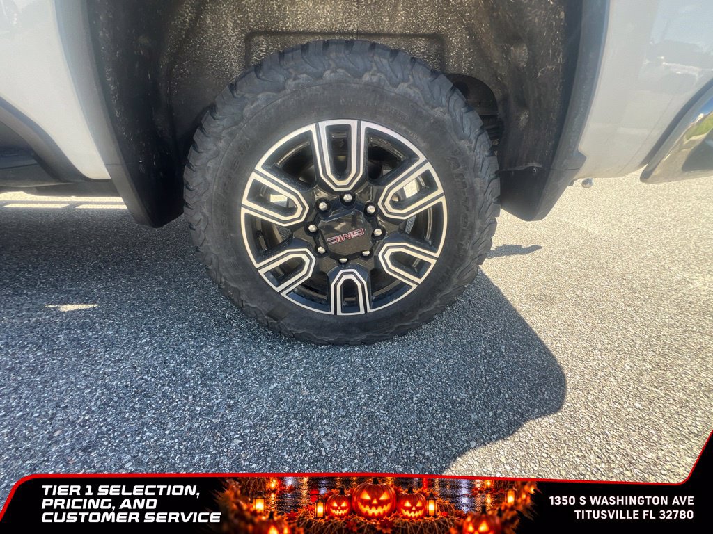 Used 2020 Chevrolet Silverado 2500 LT w/ Convenience Package AWD/4WD image 8