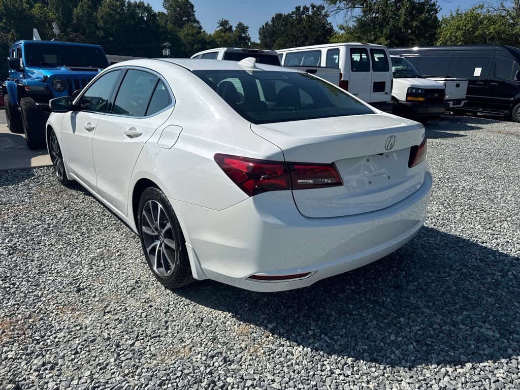 Used 2016 Acura TLX w/ Technology Package FWD image 5