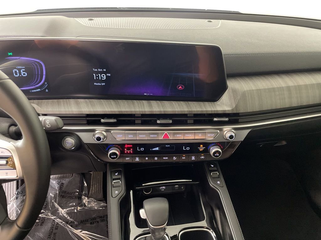 New 2025 Kia Telluride EX image 24