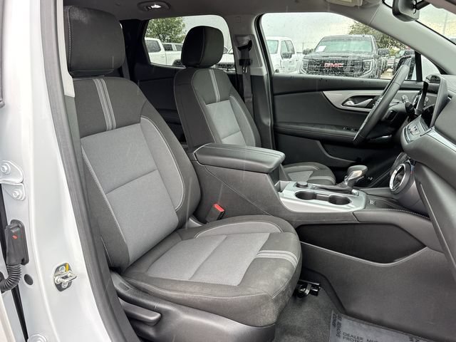 Used 2024 Chevrolet Blazer LT w/ Convenience Package FWD image 34