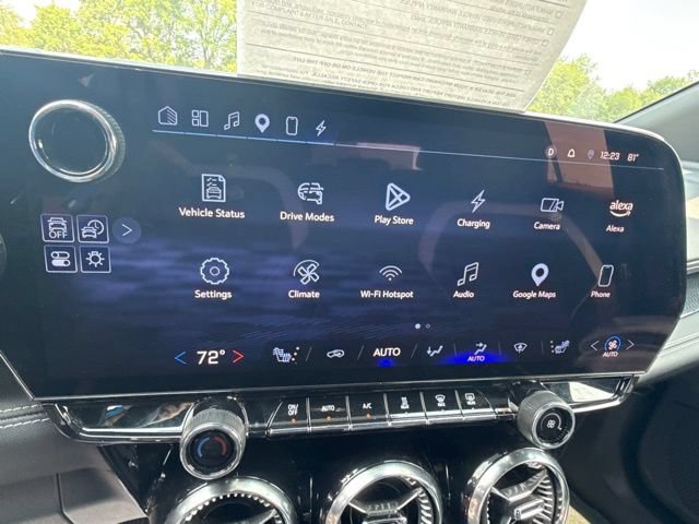 Used 2024 Chevrolet Blazer EV LT AWD/4WD image 21