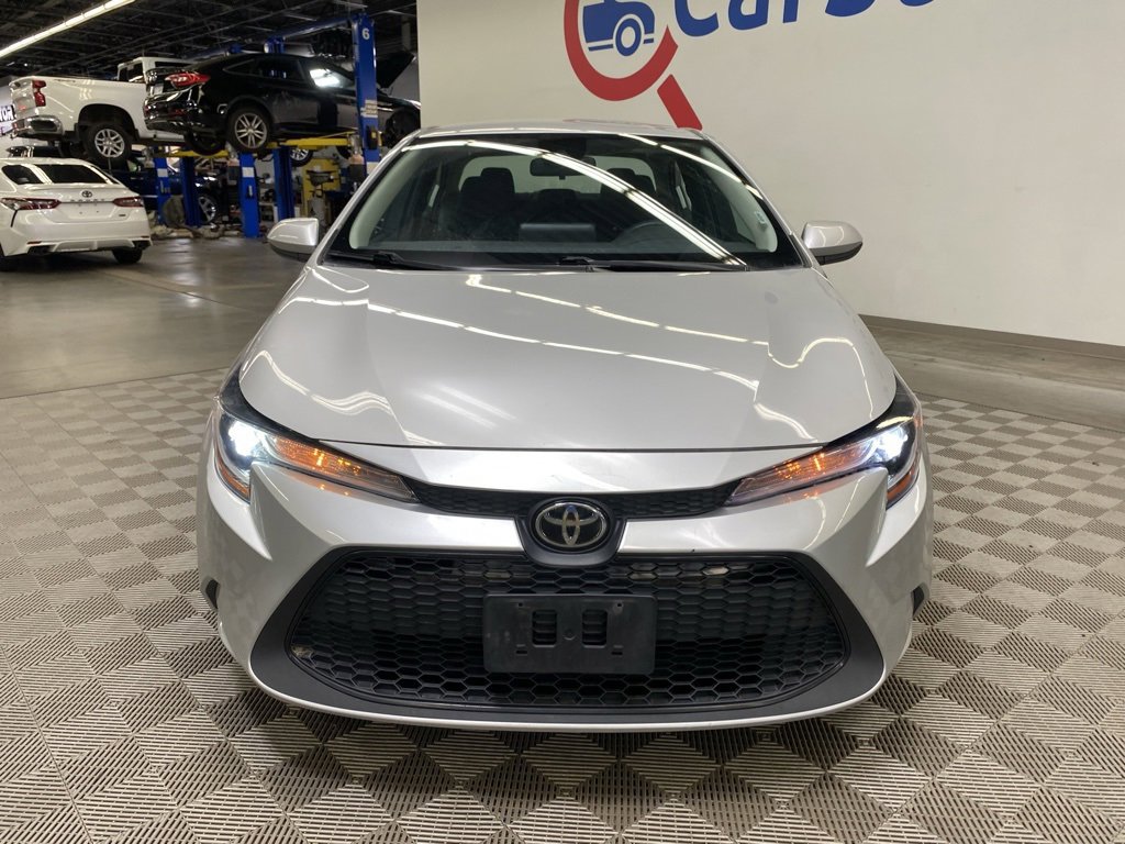Used 2022 Toyota Corolla LE image 4