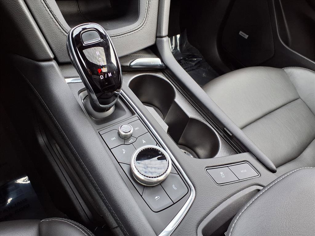 Certified 2025 Cadillac XT5 Premium Luxury image 23