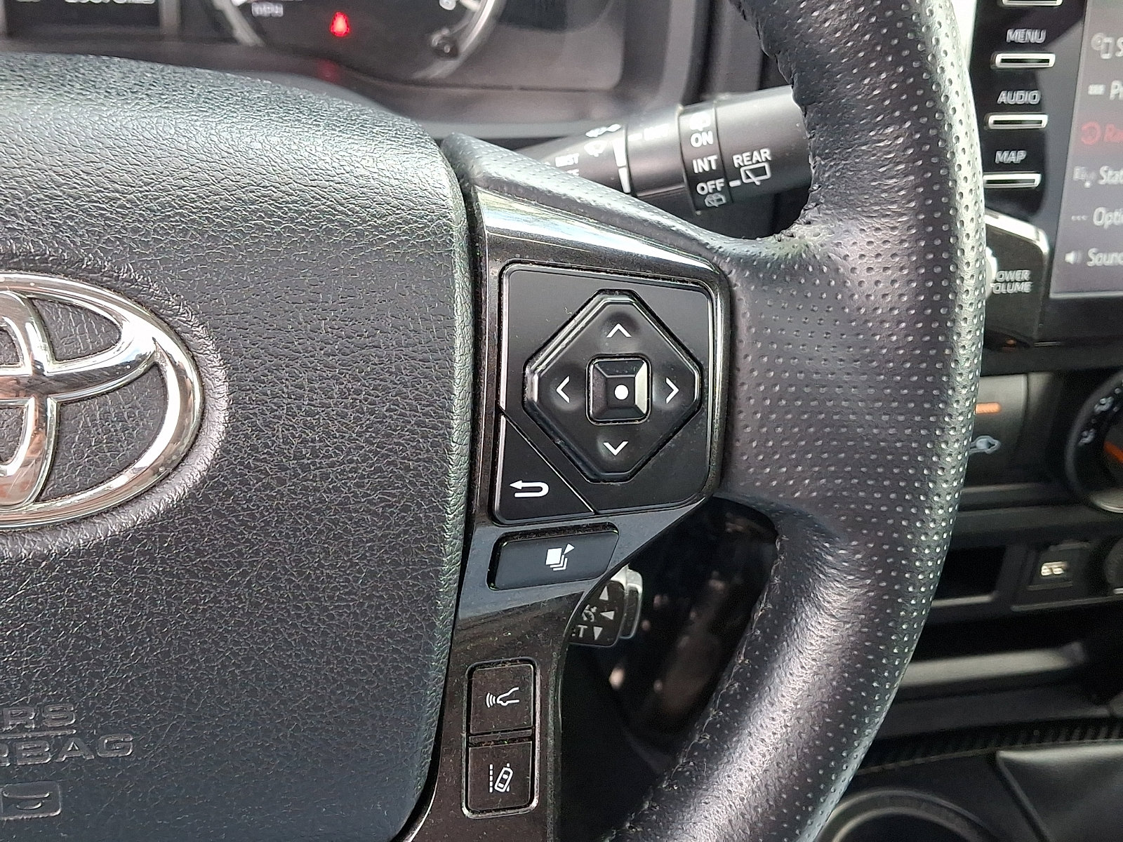 Used 2023 Toyota 4Runner TRD Off-Road Premium w/ Off Road Premium Plus Package image 24